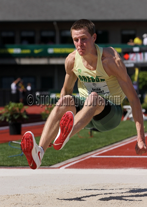 2012Pac12-Sat-093.JPG - 2012 Pac-12 Track and Field Championships, May12-13, Hayward Field, Eugene, OR.